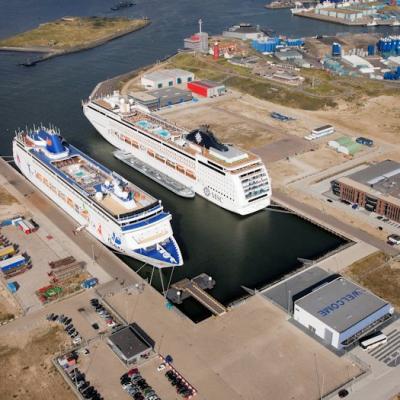 Felison Cruise Terminal IJmondhaven IJmuiden